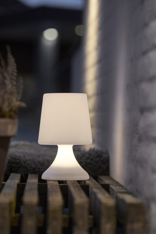 Villa Collection - LED Lampe med fjernbetjening