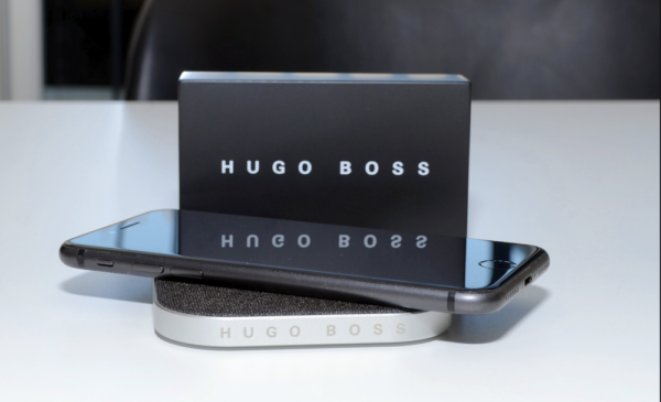 Hugo Boss Trådløs ladestation